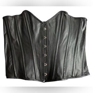 NWOT Hips & Curves 100% Leather Plus Sizee Black Corset, Size 42